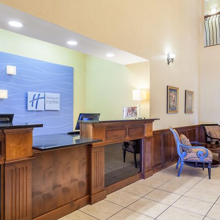 Holiday Inn Express Hotel & Suites Clarksville Buitenkant foto