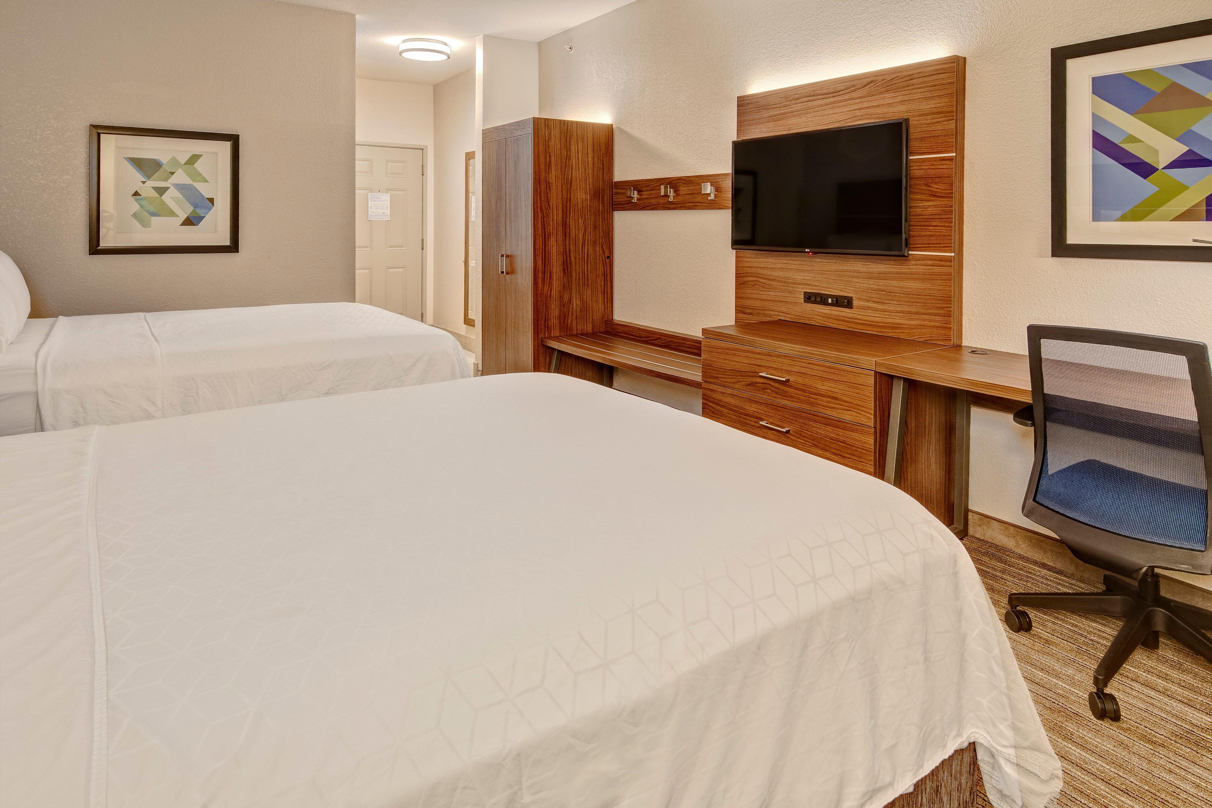 Holiday Inn Express Hotel & Suites Clarksville Buitenkant foto