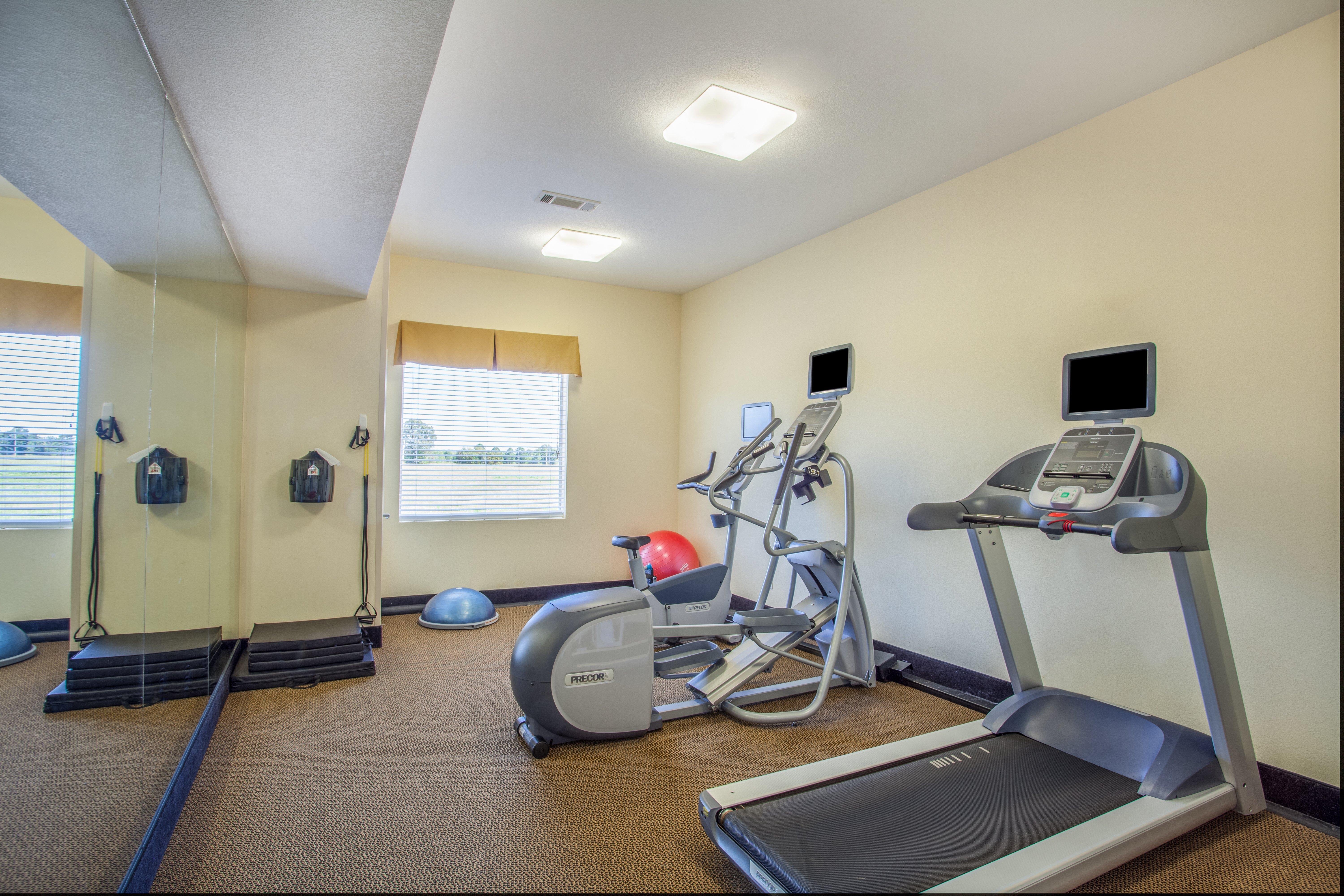 Holiday Inn Express Hotel & Suites Clarksville Buitenkant foto