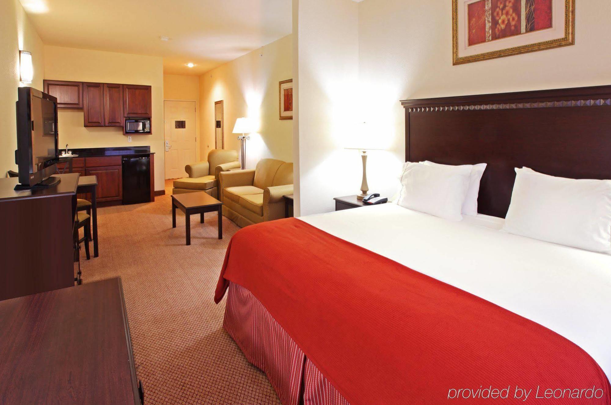 Holiday Inn Express Hotel & Suites Clarksville Buitenkant foto